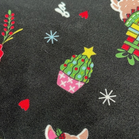 NWT-Girls X-Large Night gown/Dress. Christmas Llamas & Cactus 🎁Stocking stuffer - Picture 7 of 11